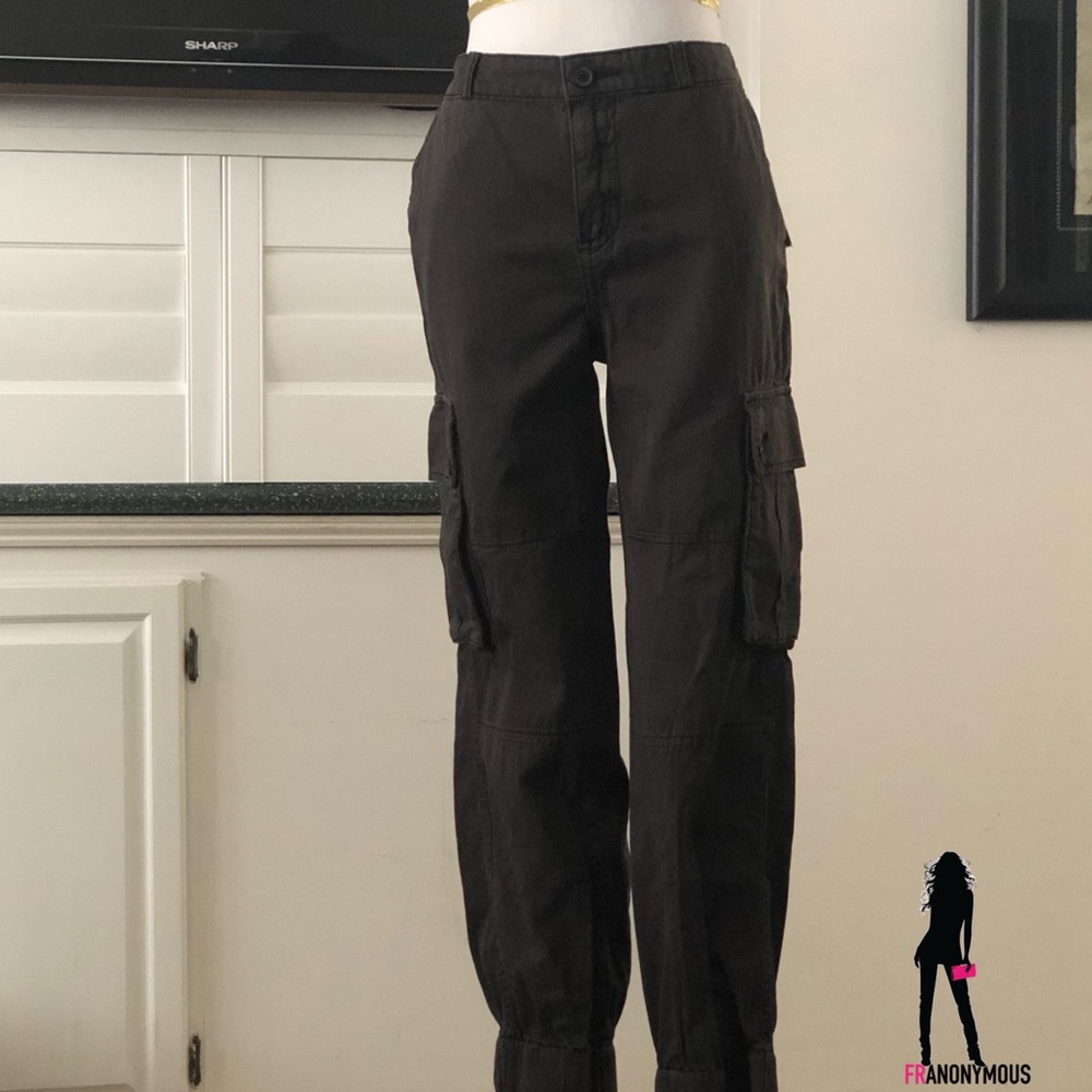 Urban Outfitters Cargo Pants - Picture 3 of 3